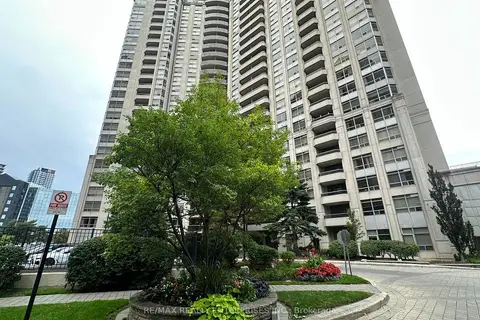 35 Kingsbridge Garden Circle W 711