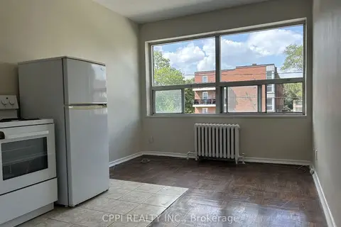 3 Hill Heights Road 210