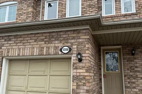 1209 Quest Circle
