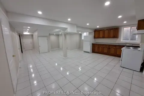 135 Sunny Meadow Boulevard Bsmt