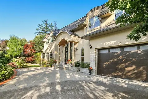 1286 Cambridge Drive