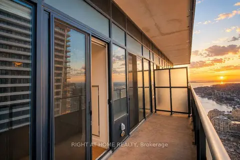20 Shore Breeze Drive LPH02B