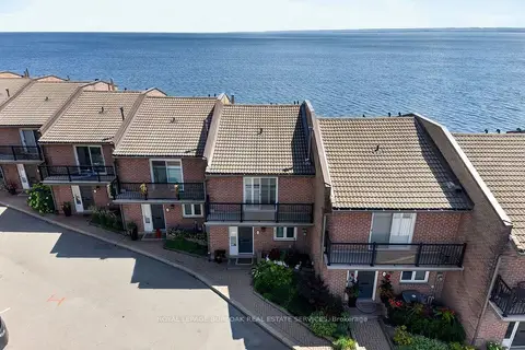 2136 Old Lakeshore Road 4