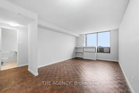 2350 Dundas Street W 2004A