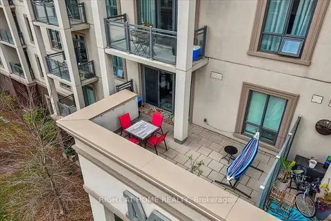 2490 Old Bronte Road 301