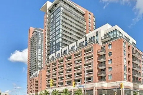800 Lawrence Avenue