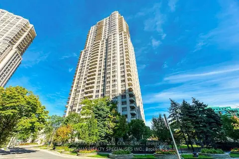 25 Kingsbridge Garden Circle 2422
