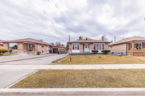 44 Strathavon Drive