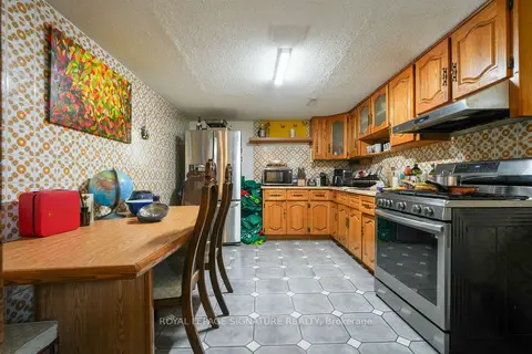 674 Abana Road Room #3