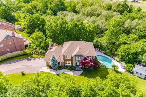7 Andes Court