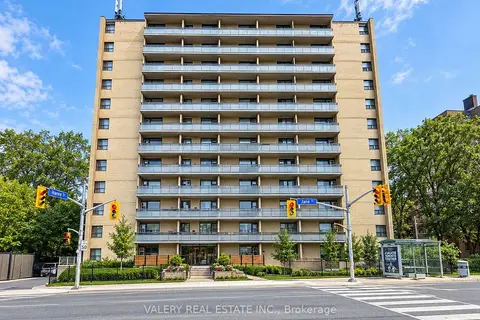 797 Jane Street 305