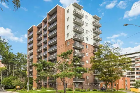15 Elizabeth Street N 1005