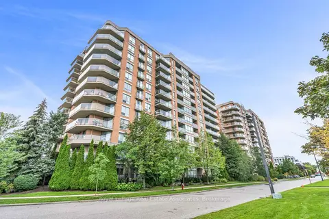 1140 Parkwest Place 208