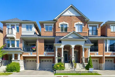 82 Oakmore Lane