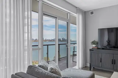 110 Marine Parade Drive 901