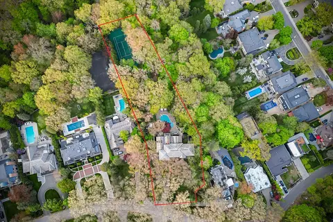 25 North Drive