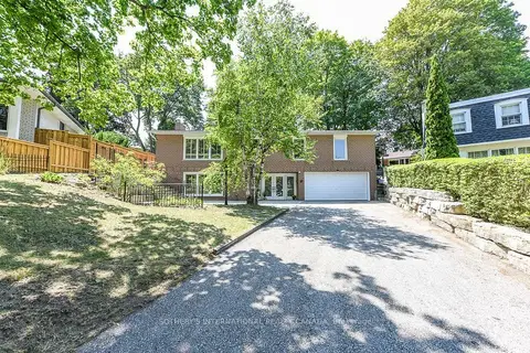 31 Queensborough Crescent