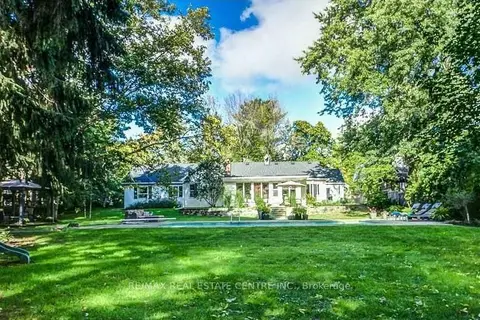 582 Cedar Avenue