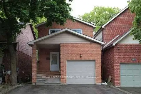 1452 Creditwoodlands Court Room