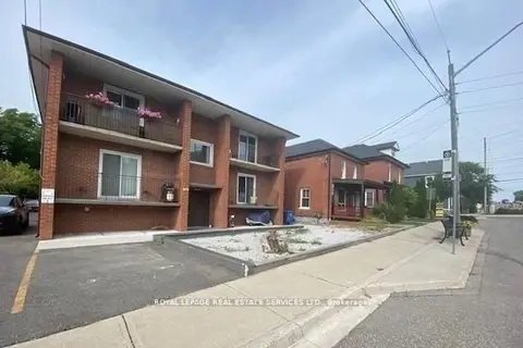 10 Main Street S 4