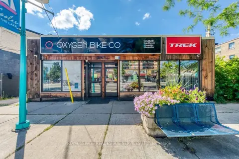 3267 Lake Shore Boulevard W