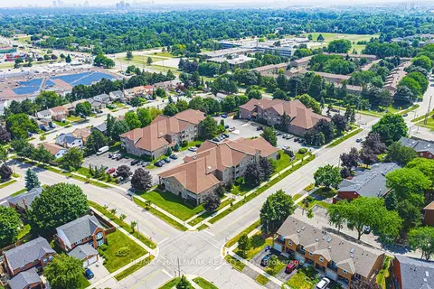 3050 Pinemeadow Drive 6