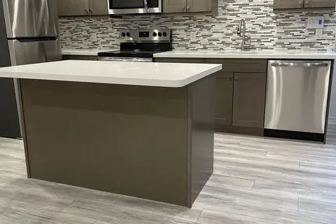11 Navenby Crescent Lower Unit