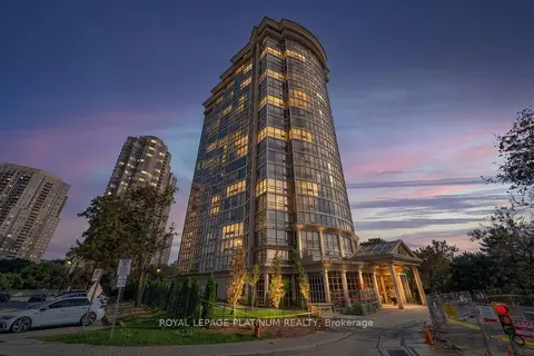 50 Eglinton Avenue W 708