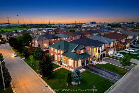 3463 Crimson King Circle