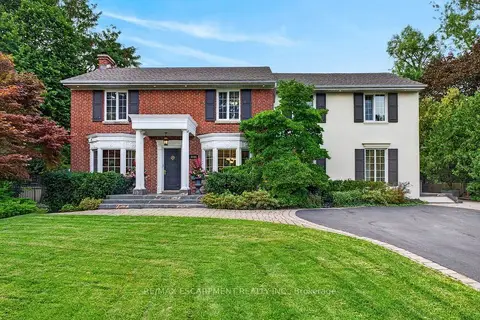 3151 Lakeshore Road