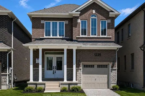 1225 Manitou Way