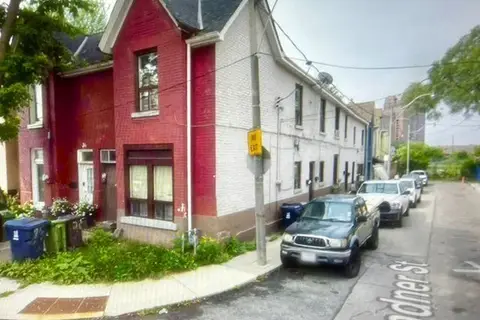 38 Miller Street