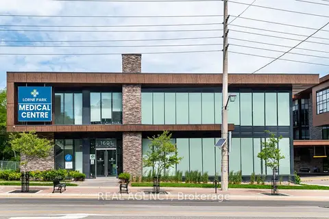 1601 Lakeshore Road W