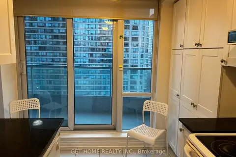 1 Elm Drive W 1205