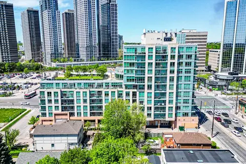 3391 Bloor Street W 609