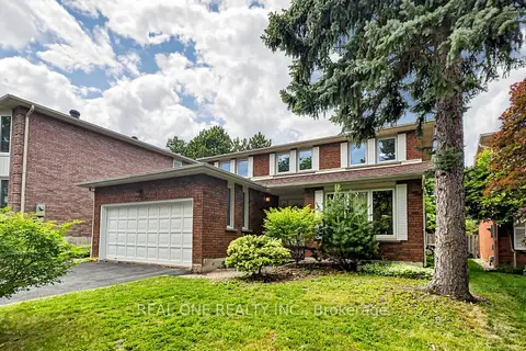 2027 Roy Ivor Crescent