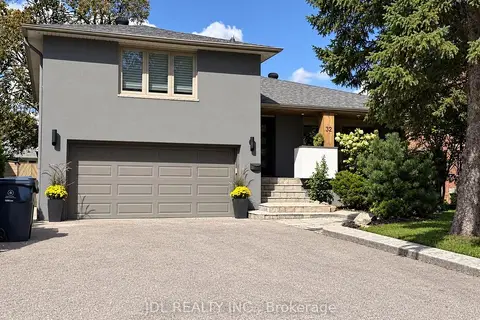 32 Ashmount Crescent