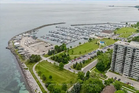 2263 Marine Drive 1601