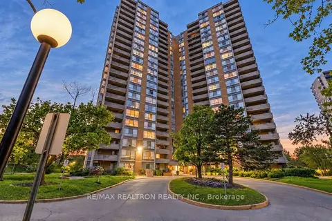 10 Martha Eaton Way 1411