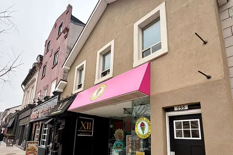 155 Lakeshore Road E 3