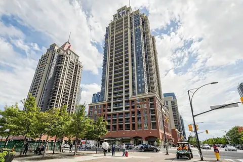 4090 Living Arts Drive 1202