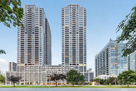 1926 Lakeshore Boulevard W 2505