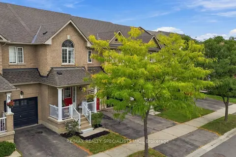 1140 Bonin Crescent