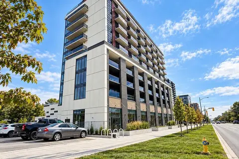 2825 Jane Street 519