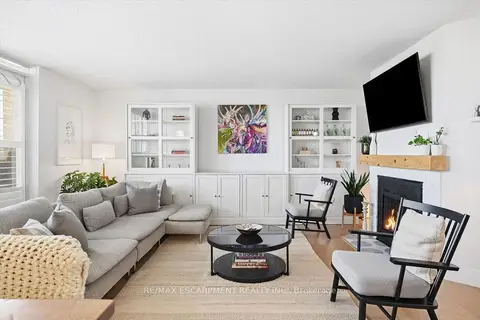 700 Dynes Road 909