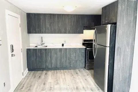 11 Donald Avenue 4
