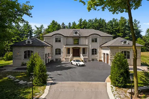 2637 Bluffs Way