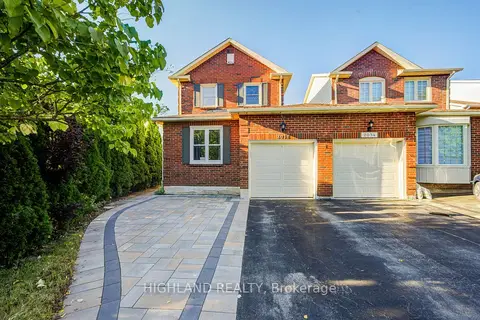 2032 Glenada Crescent