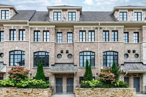 2034 Queensborough Gate