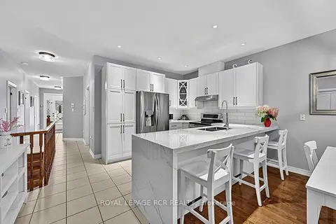 5 Borland Crescent